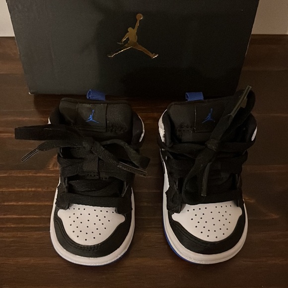 Nike Air Jordan 1 Mid SE Toddler Blue Black - Picture 3 of 4
